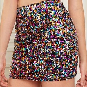 SHEIN BAE High Waist Sequin Bodycon Skirt and heart earrings